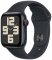 Apple Watch SE (2023) GPS+Cellular 40mm Temne atramentové hliníkové telo - Temne atramentový športový remienok S/M (MRG73)