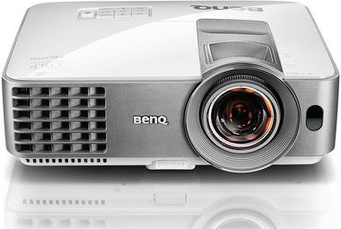 BenQ MW632ST / DLP / 1280 x 800 / 3200 ANSI / 13000:1 / VGA+HDMI / USB / 3D / Repro / Strieborný (9H.JE277.13E)